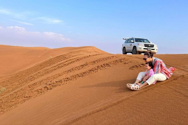 Experience the joys of a desert adventure designed for families where gentle drives and stunning sand dunes create unforgettable memories for kids and parents alike.